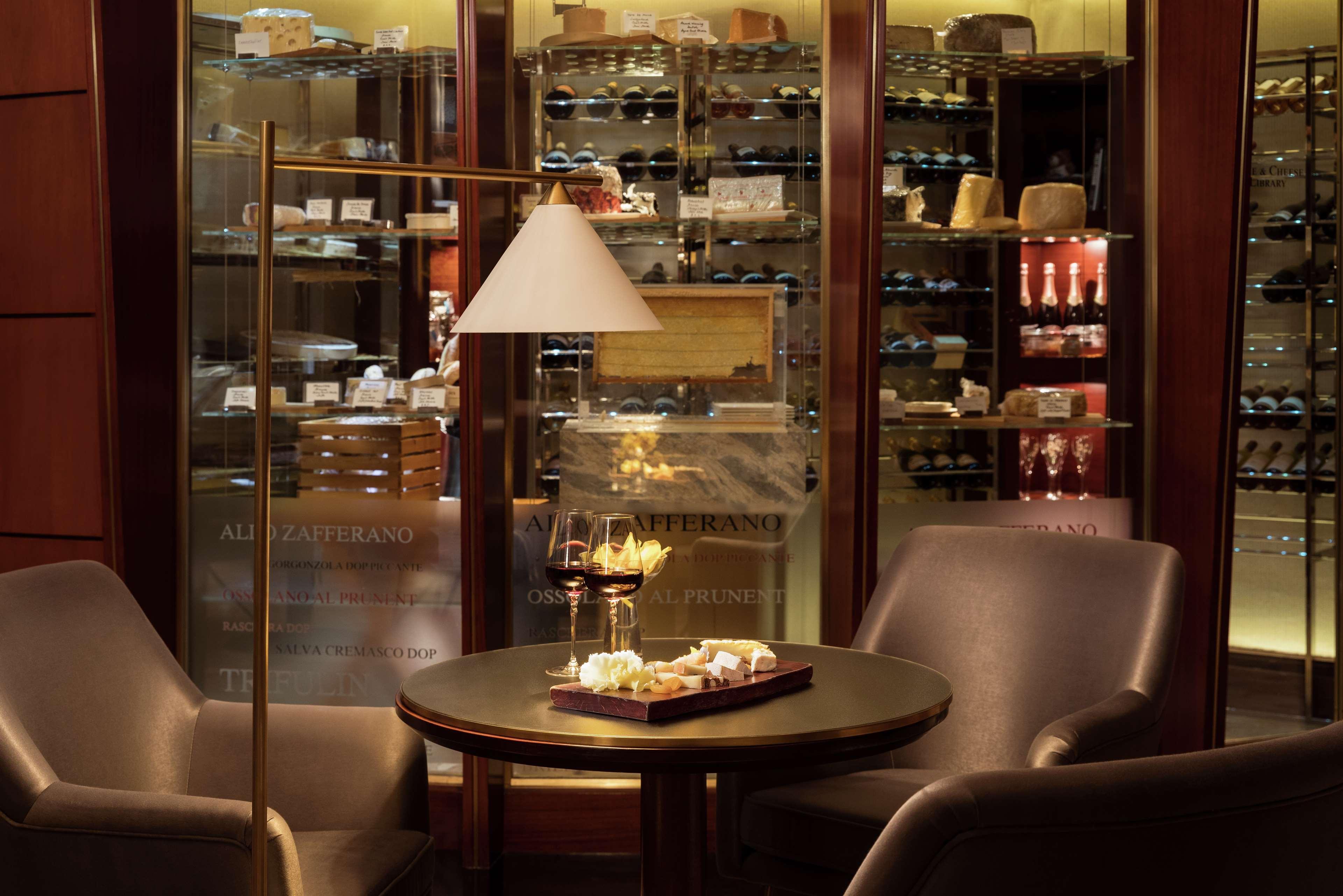 Conrad Hong Kong Otel Dış mekan fotoğraf