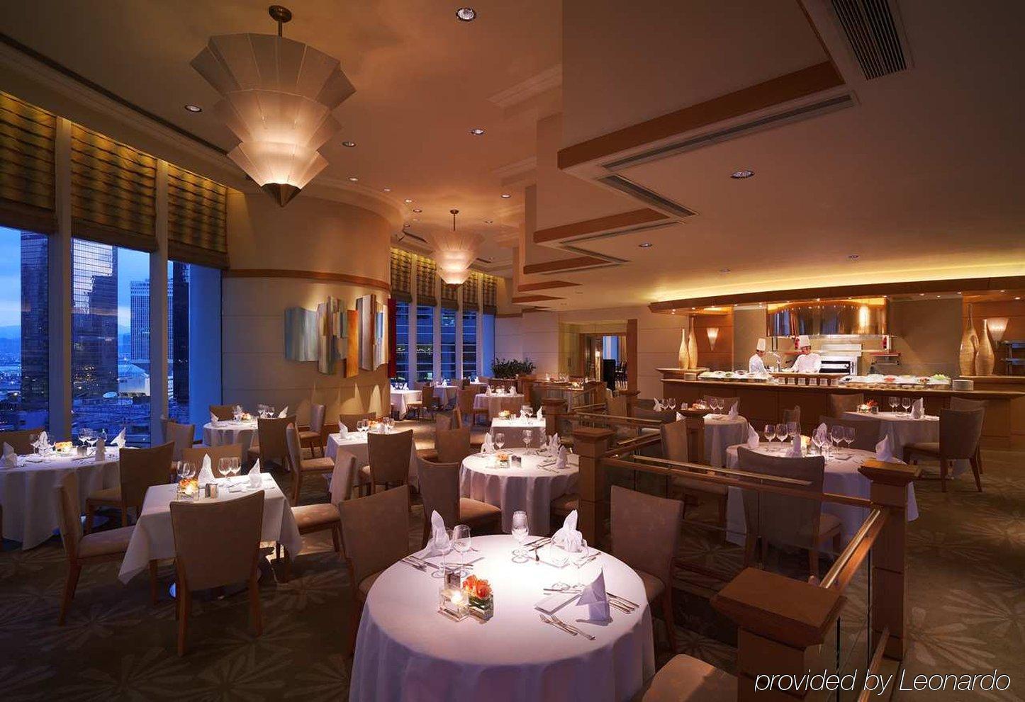 Conrad Hong Kong Otel Restoran fotoğraf